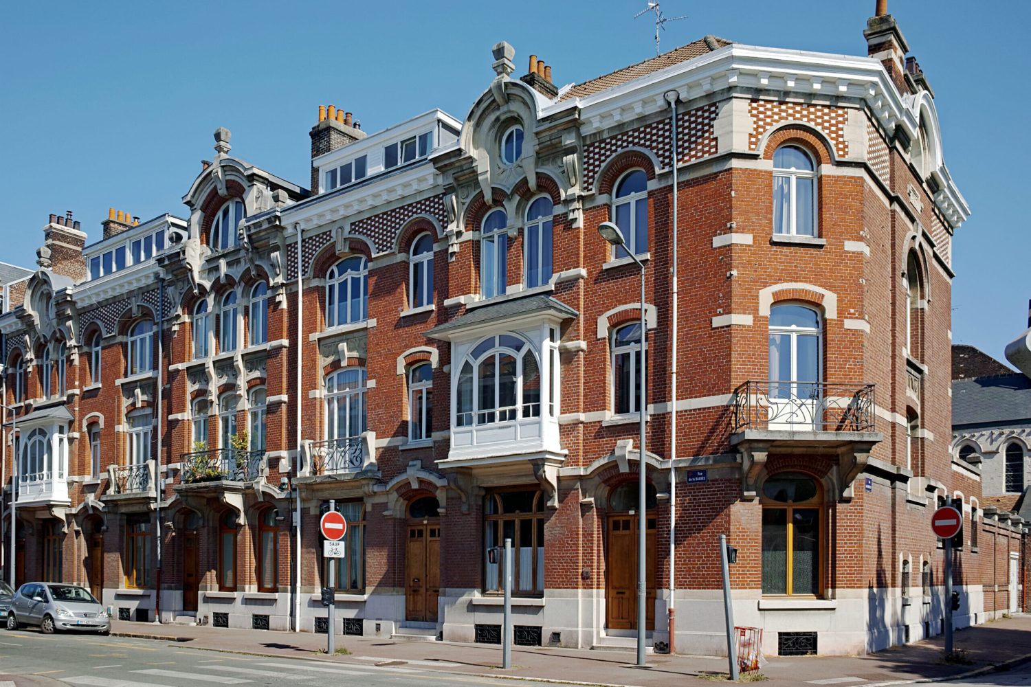 Lille_rang_de_maisons_55_63_rue_de_la_bassee
