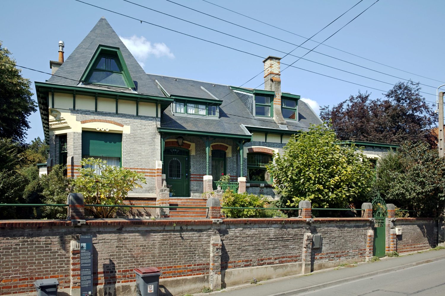 Mons_villa_vert_cottage_2_rue_quesnelet